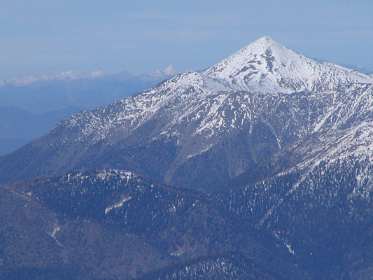 Believe it or not, the little bump on the shoulder of Teepee Mountain is a separate peak--Mount Stevens (2655 metres)!