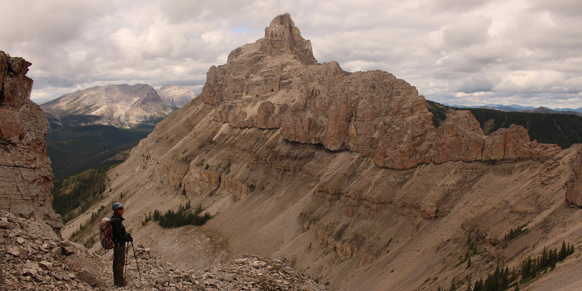 Reminds me of Banff National Park's Dolomite Peak!