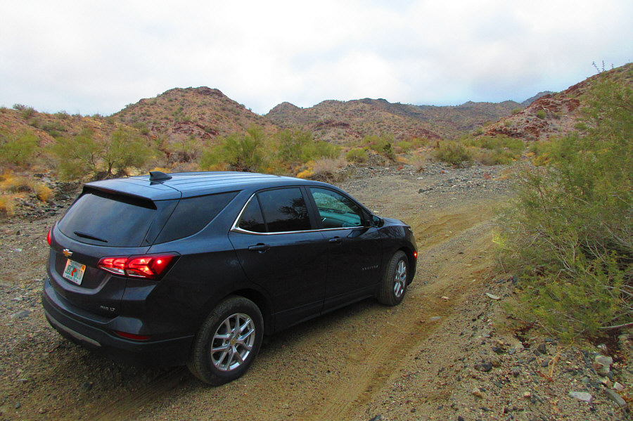 Already a stressful drive up to this point, but the road doesn't get any worse the rest of the way to the trailhead.