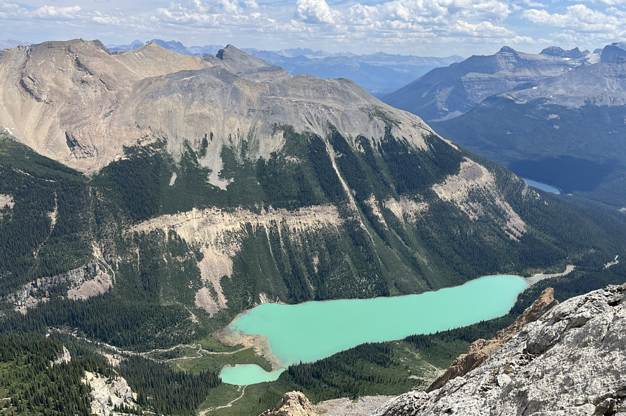 Not much better than the view from further down the ridge.