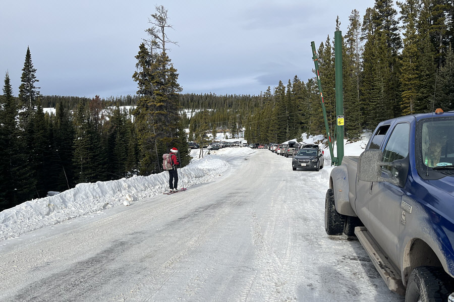 The road's a bit too gritty for my liking--I'll walk!