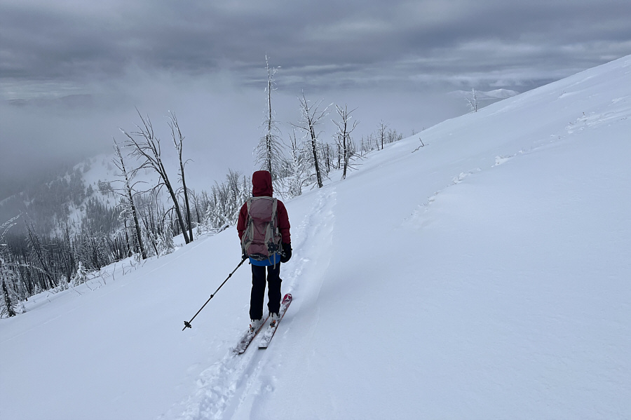 It's tempting to abandon the traverse and just ski down to the left!