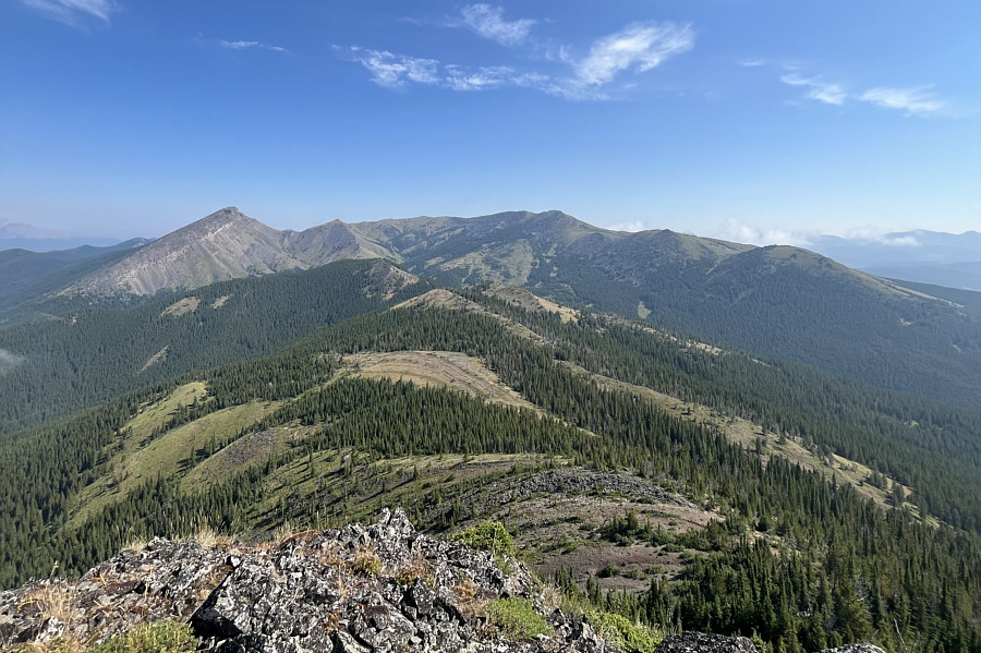 I think Pa Butte has better bang for your buck than Ma Butte.