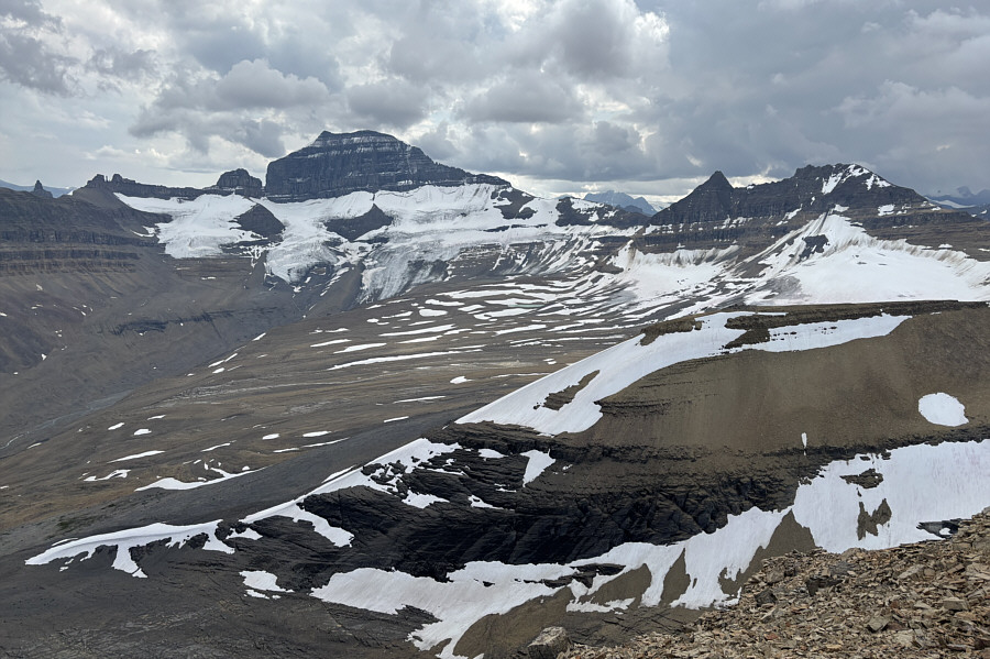 The basin would be wild to visit!