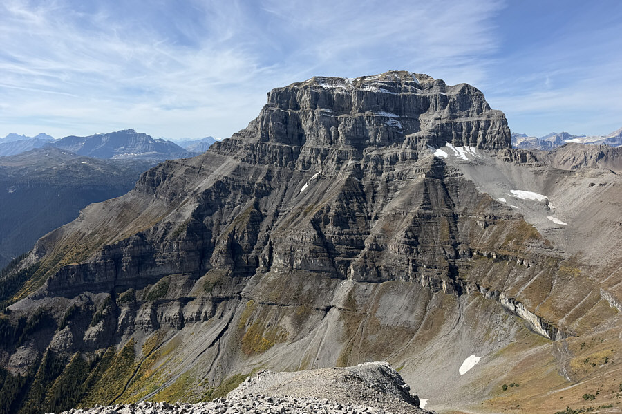 The summit of Mount Bourgeau looks closer than 1.6 kilometres.