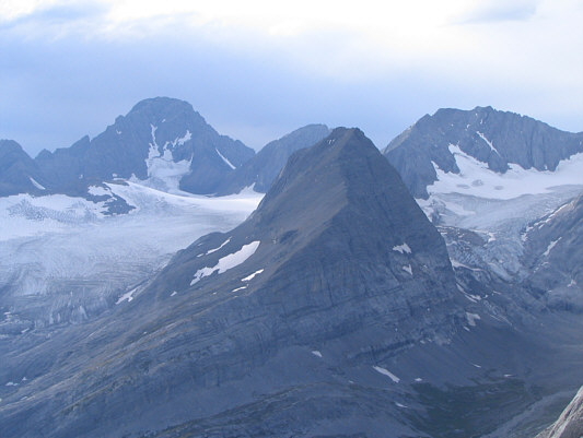 Mount Jellicoe looks like an "easy" scree bash via the south slopes.