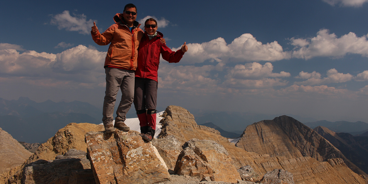 That knob behind us looks just as high if not higher, but we're standing on the gazetted summit.