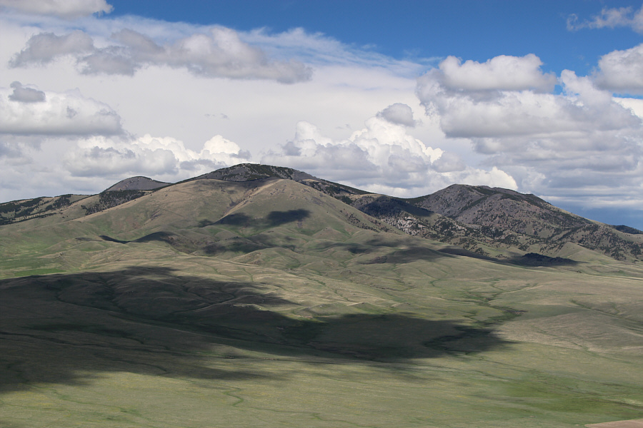 Of course, I didn't include the so-called "East Butte" which, according to Google Earth, is the outlier at far right.