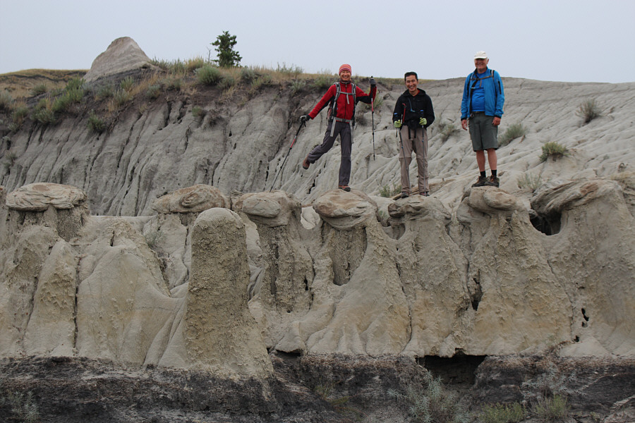 These are the same people-sized hoodoos that crowded around Dinah!