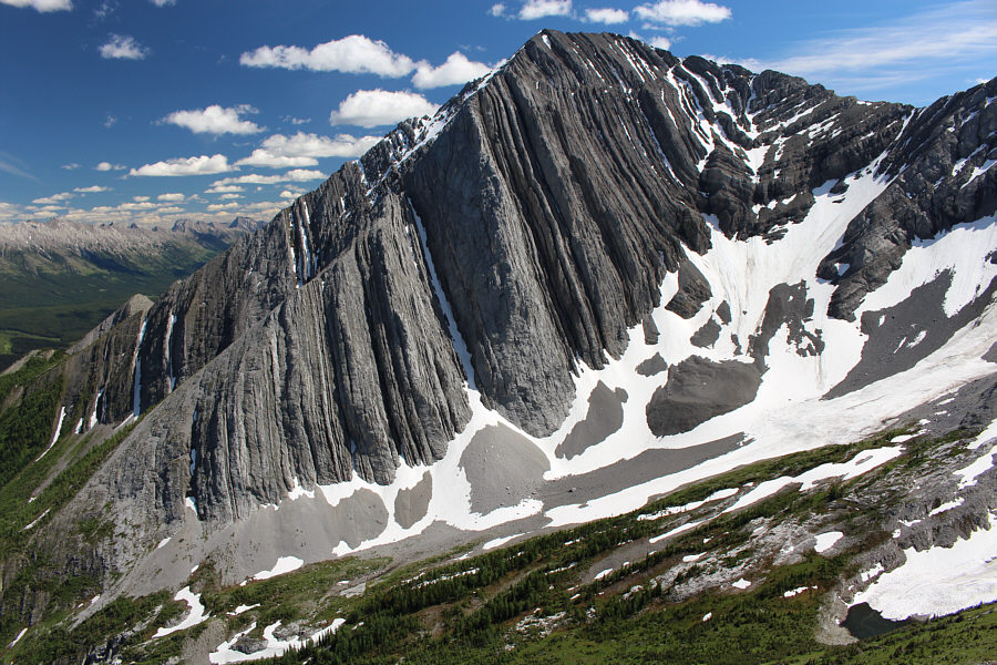 Alberta Parks should build a trail into this amazing cirque!