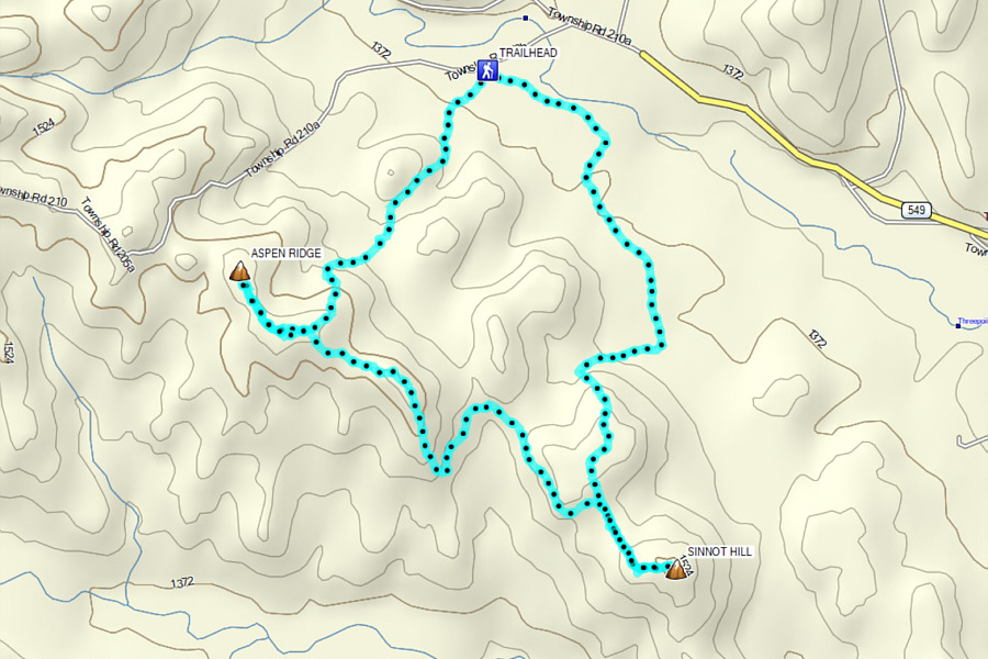 An easy loop hike which can probably be done year-round.