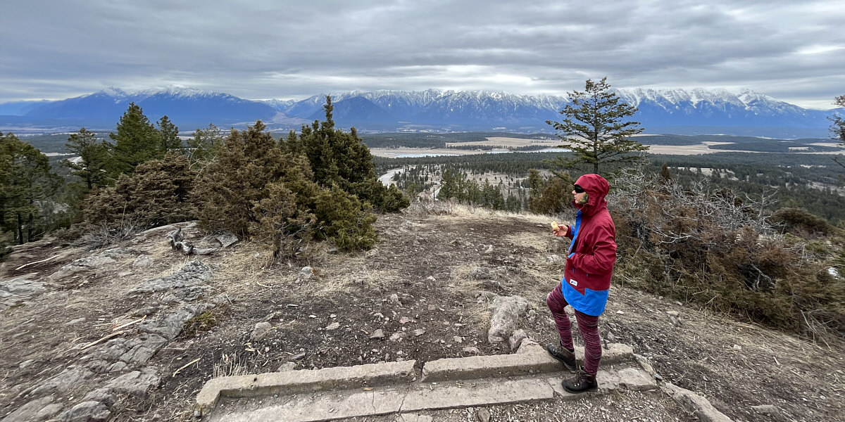 Zosia needs her lunch even on this short hike!