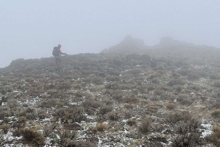 How is it possible to be foggy and windy at the same time?